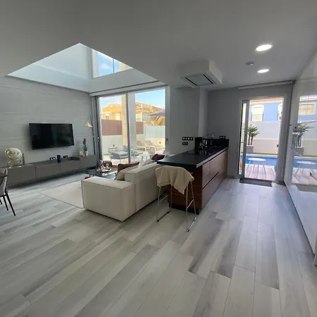 Casa Janna Villa *